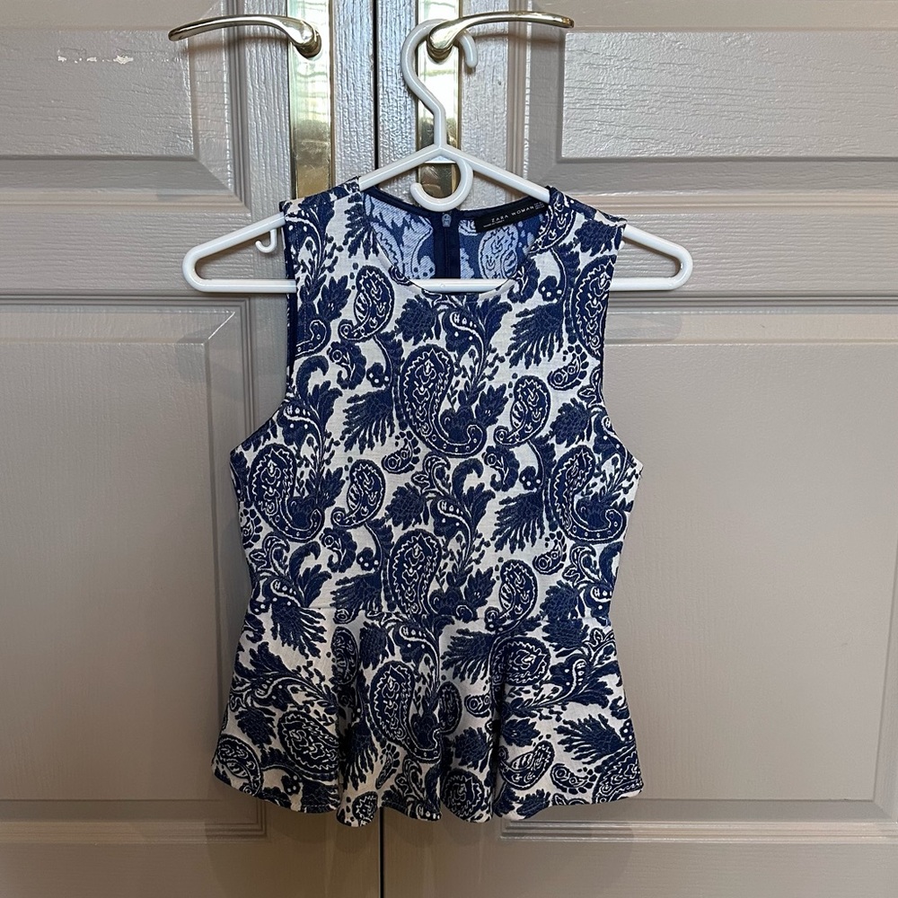GREAT CONDITION ZARA PEPLUM TOP